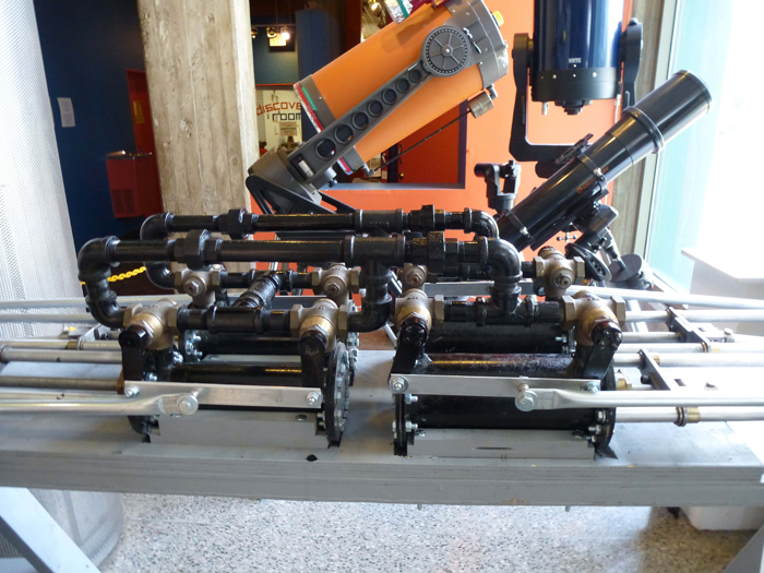 12_motor